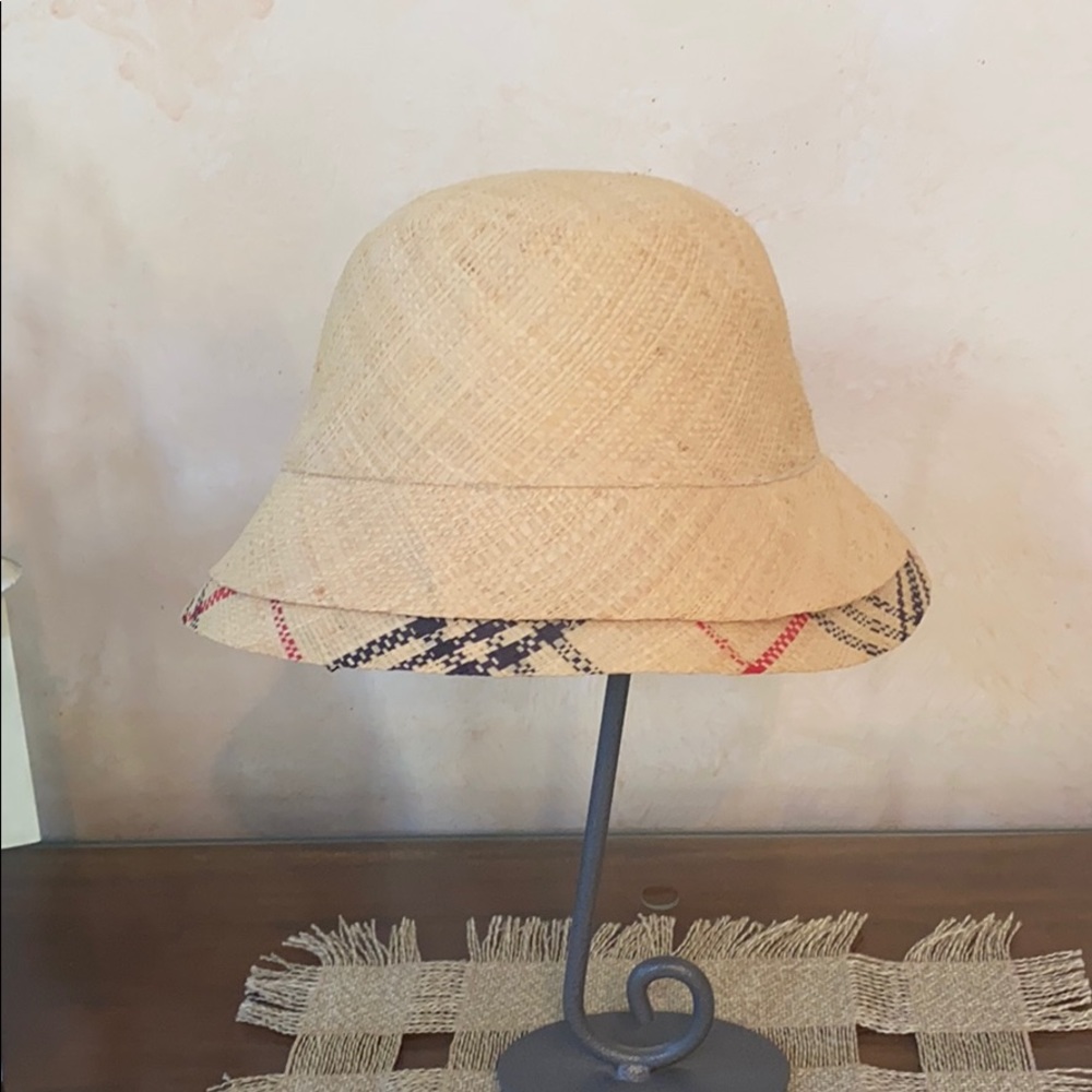 Summer hat - Picture 3 of 6